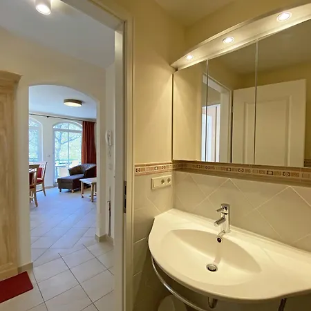 Apartamento Gruene Duene Whg 19 Duenenwald Mit Balkon Baabe